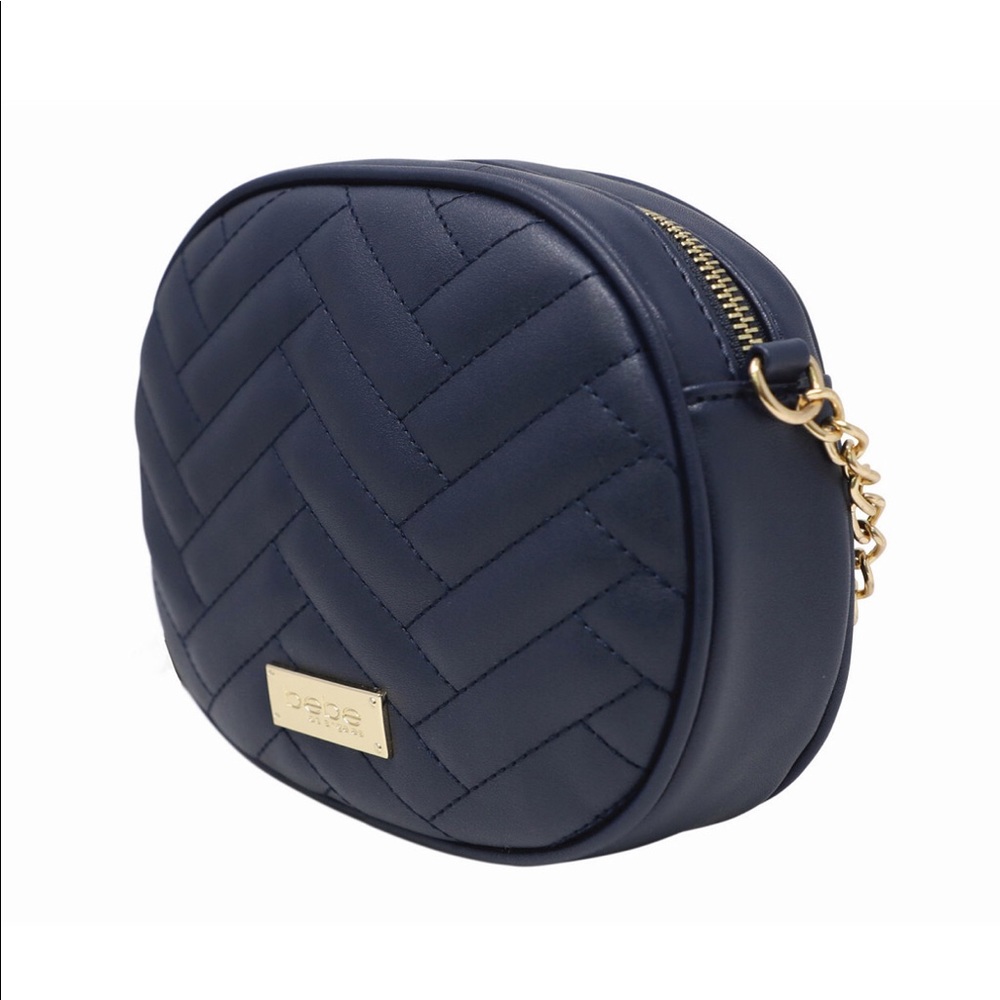 Bebe Sophia Quilted Canteen XBODY. Red/Gold. NWT. - Picture 6 of 7